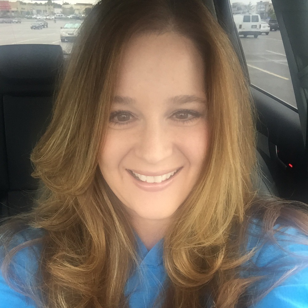 Meet your Posher, Kelly